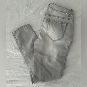 EUC Light Gray Jeans Kensie Size 4, Didn’t fit me, worn once/washed once